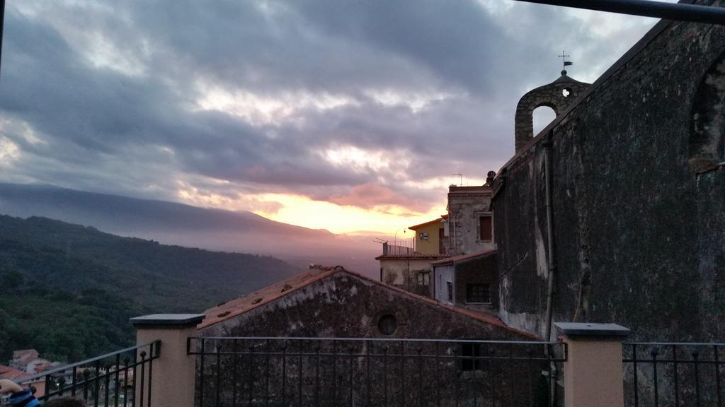 Cento Tari' Guest House Castiglione De Sicilia Extérieur photo