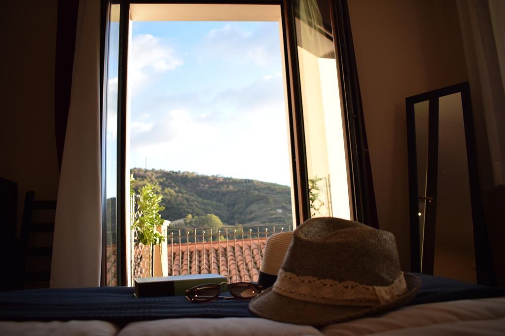 Cento Tari' Guest House Castiglione De Sicilia Extérieur photo