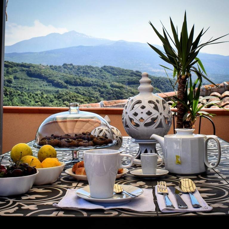 Cento Tari' Guest House Castiglione De Sicilia Extérieur photo