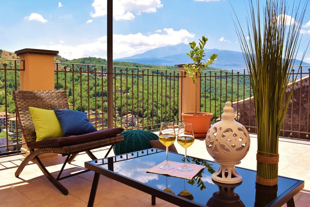 Cento Tari' Guest House Castiglione De Sicilia Extérieur photo